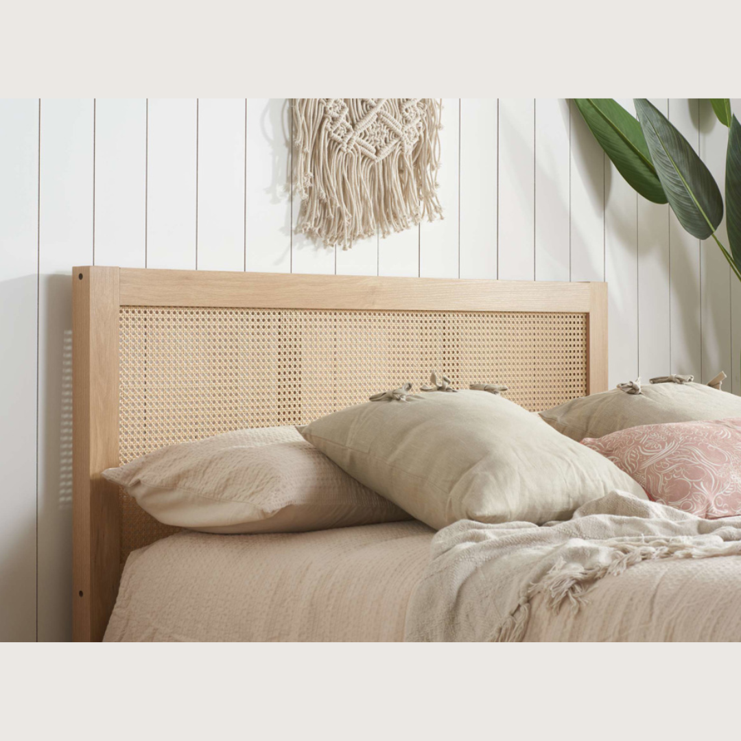 Vulpiano Rattan Ottoman Storage Bed Frame